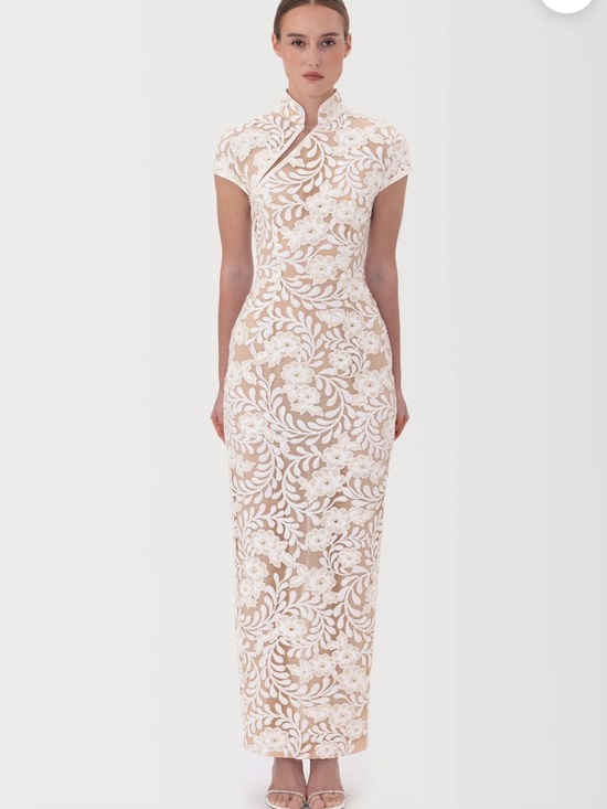 sau lee Dresses & Skirts - Sau Lee Seraphine Lace Dress